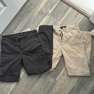 Men’s American Eagle Pants Lot of 2 Black and Khaki